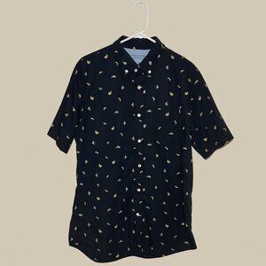 Gently worn Men's Banana Republic LUXE Poplin medium button down shirt